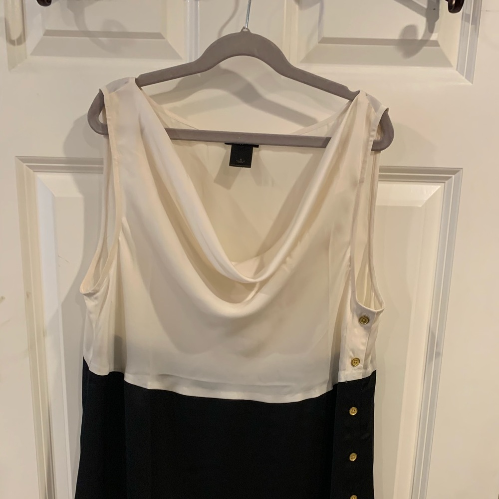 Ann Taylor - Size 8